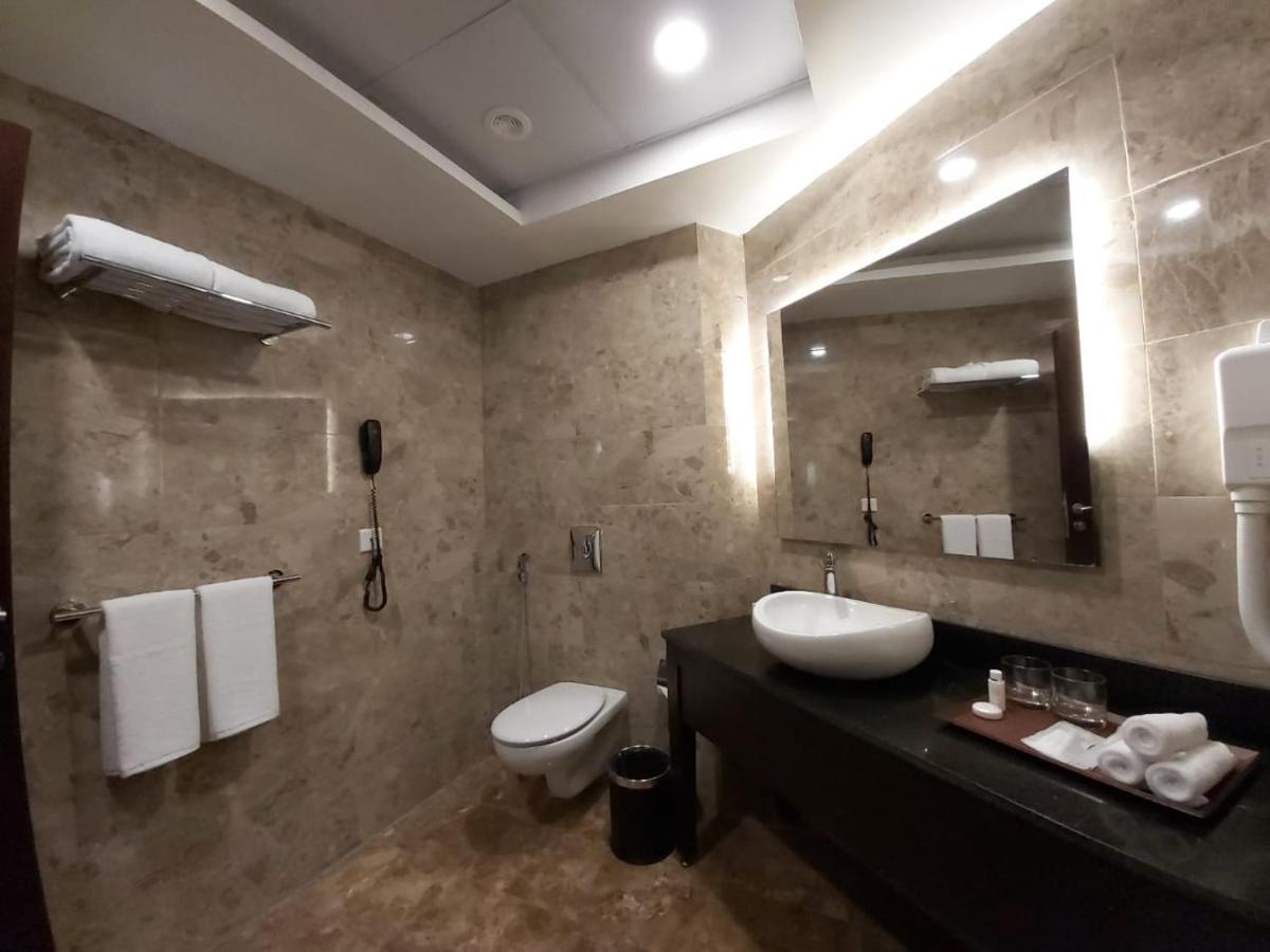 Basrah International Airport Hotel מראה חיצוני תמונה