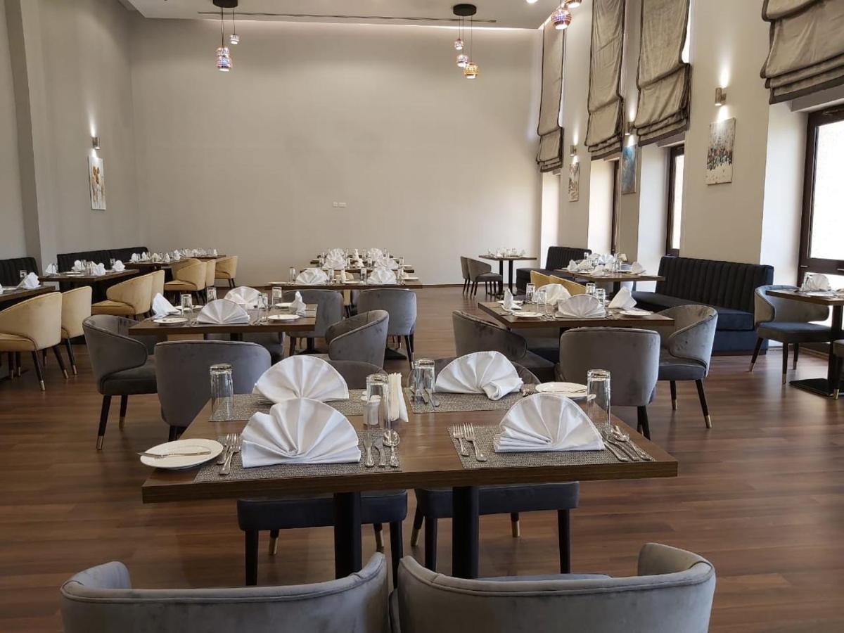 Basrah International Airport Hotel מראה חיצוני תמונה