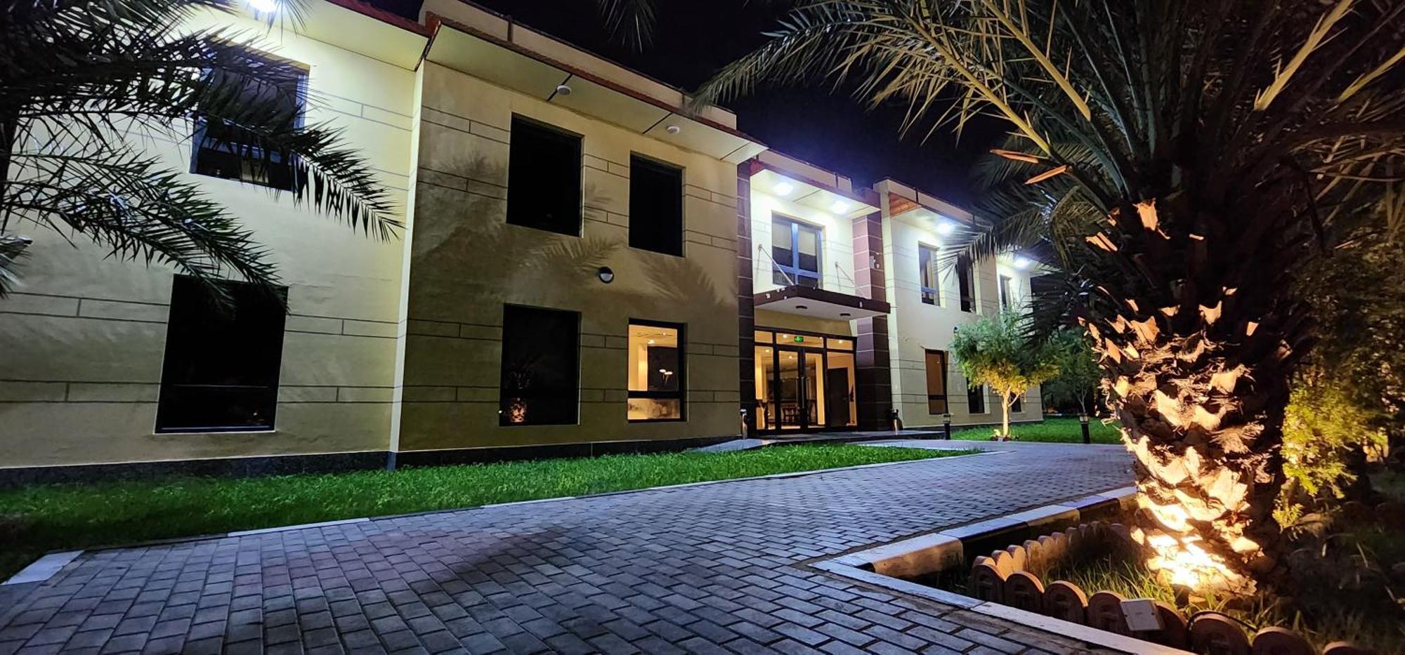 Basrah International Airport Hotel מראה חיצוני תמונה